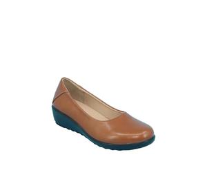 Chums Ladies Dr Lightfoot Wide EE Fit Comfort Slip On Flexisole Shoes, Lightweight Cushioned Insole, Low Wedge 1.5" Tan 8