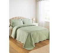 Chums Olivia Quilted Bedspread Set Elegant Floral Medallion Pattern with Scalloped Edges Includes 2 FREE Quilted Pillowshams (one with Single size) Polyester Microfibre Green S