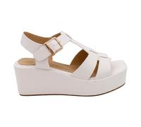 CIARA LONDON Donna White 8