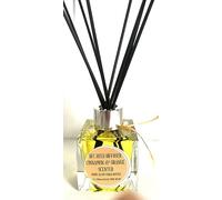 Cinnamon & Orange Reed Diffuser Scented 100ML Cubed Glass with 8 x 240Ml Black Reed Diffuser Sticks - provides a lovely Cinnamon & Orange scent into any room, presented in diffuser box with ribbon
