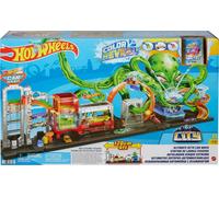 Hot Wheels City Ultimate Octo Car Wash Playset, No-Spill Water Tanks, 1 Color Reveal Car, 4+ ft Long, Connects to Other Sets, Gift for Kids 4Y+, HBY96
