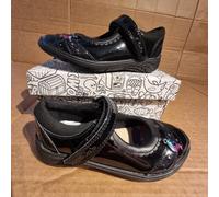 Clark’s Girl's Relda Spark Kids Shoes Black Leather Size 8.5 / F - Unicorn Theme