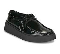 Clarks Casual Shoes Torview W in Black 6.5