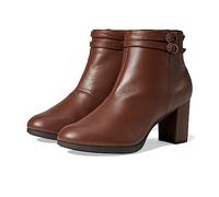 Clarks Women's Bayla Light Fashion Boot, Tan Leather, 8.5