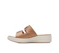 Clarks Women's Drift Buckle Slide Sandal, Warm Beige Synthetic, 7