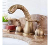 Classic Brass Kitchen Faucet Antique Sink Taps with Double Handles 3-Hole Design Kitchen Sink Faucet for Modern and Vintage Bathrooms