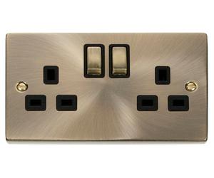 Click Deco VPAB536BK Victorian 13A Ingot 2G DP Switched Socket - Antique Brass (Black)