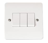 Click Scolmore Mode 10A 3 Gang 2 Way Light Switch Polar White - CMA013