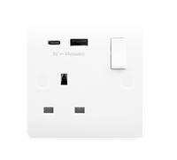 Click Mode CMA785 White Moulded 13A 1G Switched Safety Shutter Socket Outlet with Type A & C USB(4A) Outlets