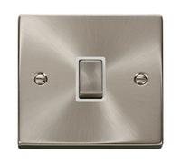 Click Scolmore Click Vpsc722Wh Deco 20A 1 Gang Switch Satin Chrome