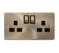 Click Scolmore Deco 2 Gang Switched Socket 13A 2 Pole 2 Gang Socket Antique Brass Colour - Vpab536Bk