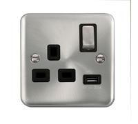 Click Scolmore Deco Plus Satin Chrome 1 Gang USB Outlet Switch 13A With Black Ingot - DPSC571BK