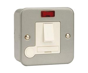 Click Scolmore Metal Clad Fused Spur Switched Connection Unit Neon 13A - Cl052