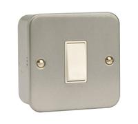 Click Scolmore Metal Clad Single Switch Intermediate 1 Gang 10A - Cl025