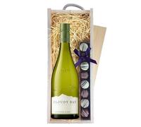 Cloudy Bay Sauvignon Blanc Wine & Truffles, Wooden Box 75cl 13.5% abv