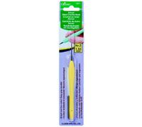 Clover Amour Crochet Hook: 1.50mm, Yellow, 1.5mm