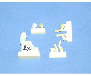 CMK/Czech Master Kits CMF48103 1:48 Vietnam LRRP US Helicopter crew x 2
