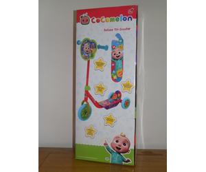 Cocomelon Deluxe Tri Scooter - BRAND NEW