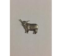 Code Q11 Highland Cow Made from Solid Fine English Pewter Pin Lapel badge POSTED BY US GIFTS FOR ALL 2016 FROM DERBYSHIRE UK