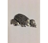 Code Z46 Hedgehog Family Made from Solid Fine English Pewter Pin Lapel badge POSTED BY US GIFTS FOR ALL 2016 FROM DERBYSHIRE UK