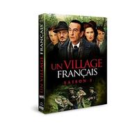 COFFRET UN VILLAGE FRANçAIS,