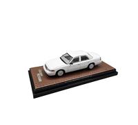 Collectible Race Car Model 1:64 For Ford Crown Victoria Crown White Business Edition Die Cast Car Model Enthusiasts Collection Bedroom Decoration