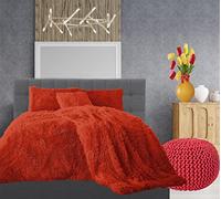 Comfort Collections Teddy Cuddles Fleece Duvet Quilt Cover Hug & Snug Bedding Set With Matching Pillowcase Warm and Cosy Red Bedding Set Superking 260cm x 220cm Approximately.