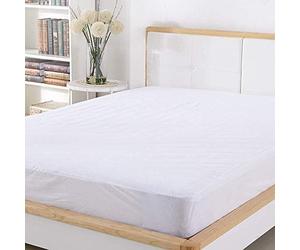 COMFORTNIGHTS "ComfortShield” Corovin Double Waterproof Mattress Protector - "Get superior protection” for your mattress measuring 135 x 190 x 30 cms."