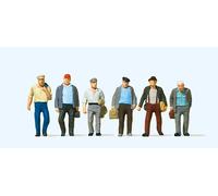 Commuter on the way to the train, H0