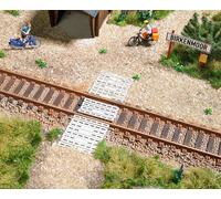 CONCRETE CROSSING ELEMENTS (40 pieces) HO/OO Gauge Busch 1107