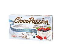 Confetti Ciocopassion Meringue and Wild Berries