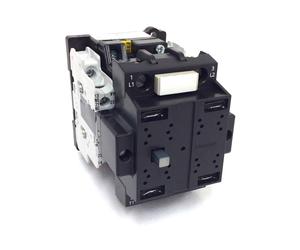 Contactor 3TC4417-0BF0 Siemens 2 P 9kW 32A 110VAC 2NO 2NC Aux 3TC44170BF0