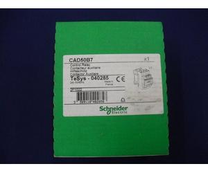 Control Relay 040285 CAD50B7 Schneider 24VAC CAD50B7
