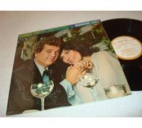 CONWAY TWITTY & LORETTA LYNN - CONWAY TWITTY & LORETTA LYNN diamond duet MCA 3190 (LP vinyl record)