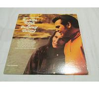 Conway Twitty & Loretta Lynn - We Only Make Believe