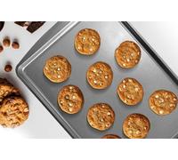 Cookies Baking Tray Biscuit Roasting Sheet Pan Deep Oven Safe Pans For Brownie Chocolate Gingerbread And Flapjacks Traybakes Non Toxic Reusable Easy Bake Traditional Steel Bakeware Rectangular (1 Pc)
