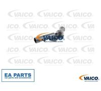 Coolant Flange for BMW E39 VAICO V20-7152