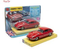 Corgi 335 - 4.2 Litre E-TYPE Jaguar in Red