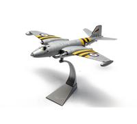 Corgi AA34711 English Electric Canberra B.6 WT370 Operation Scale Model
