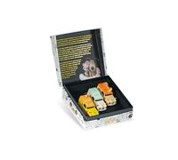 Corgi Diecast Model Cars - CC80505 Wallace & Gromit Austin A35 Van Collection - Men, Women & Kids Souvenir Gifts from UK - Small Die Cast Toy Car Models for Boys, Gift for Motor Enthusiasts