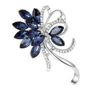 Costume Brooch Rhinestone Edelweiss Clear, The Simple But Elegant Design of the Brooch Makes It the Ideal Accessory for Any Occasion, Gemstone