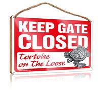 COTECI Personalized Bar Signs Please Close The Gate Tortoise On The Loose Wooden Sign Fall Front Door Decor Spring Decor (Size : 23X35CM)