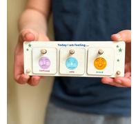 COTTON TWIST Kids Feelings Chart Play Set - Wooden Stand with 16 Mood Tokens - Children Educational Fun Game Kit Emotion Symbols for Boys and Girls