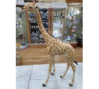 Country Artists GIRAFFE STANDING REGAL 22inch 56cm TALL. BRAND NEW