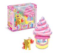 CRAZE Galupy Unicorn Cafe Crema Playset Including Horse Collectable Figure with Gold Wings Chef's Hat 18880 Beautiful Colourful