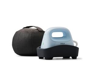 Cricut Hat Press | 12.7 cm x 7.6 cm (5" x 3") Curved Heat Plate | Heat Press for Hat and Cap Projects | Use with Iron On Vinyl (HTV), Infusible Ink and Sublimation | Heats up to 205°C (400°F)