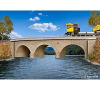 Curved single track stone arch bridge with ice breaking pillars Kibri 39722