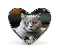 Custom Cat on Carpet Lapel Pin Aluminum Alloy Button Badge Personalized Heart Exquisite Brooch Classic Mini Pin for Backpacks Hat Suit Jacket Decoration