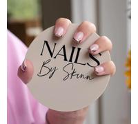 Custom Nail Photo Props, Personalized Nail Polish Display Prop, Social Media Salon Nailfie Disk, Beauty Technician Photography Props, Salon Nails Art Display Plate Gift(Color14)