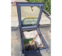 Customizable Roof Skylight Windows for Attics/Basements DoubleGlazed Tempered Glass AntiTheft & Rainproof Sizes: 40/50/60/70/80cm (15.7x31.5in)
